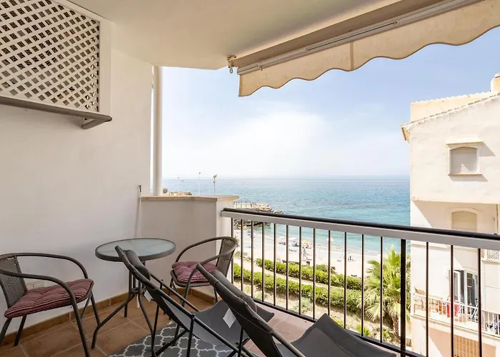 Stylish With Sea View