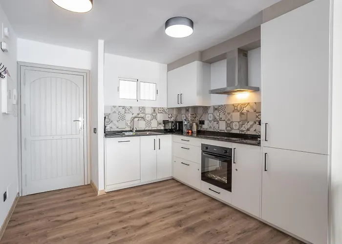 Stylish With Sea View *