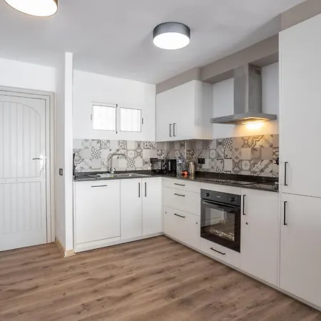 Stylish With Sea View *